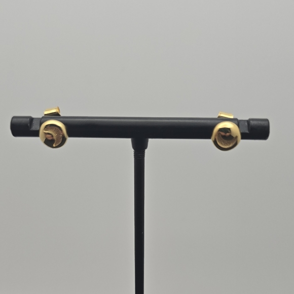 The Unbranded Brand Jewelry - Elegant Gold  Earrings